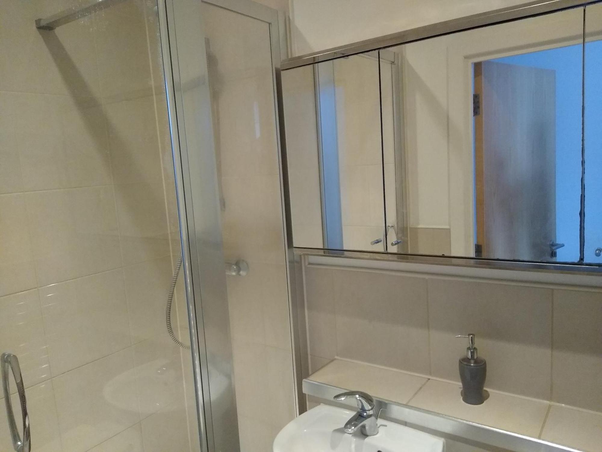 Room In Luxurious Penthouse Apartment Лондон Екстер'єр фото